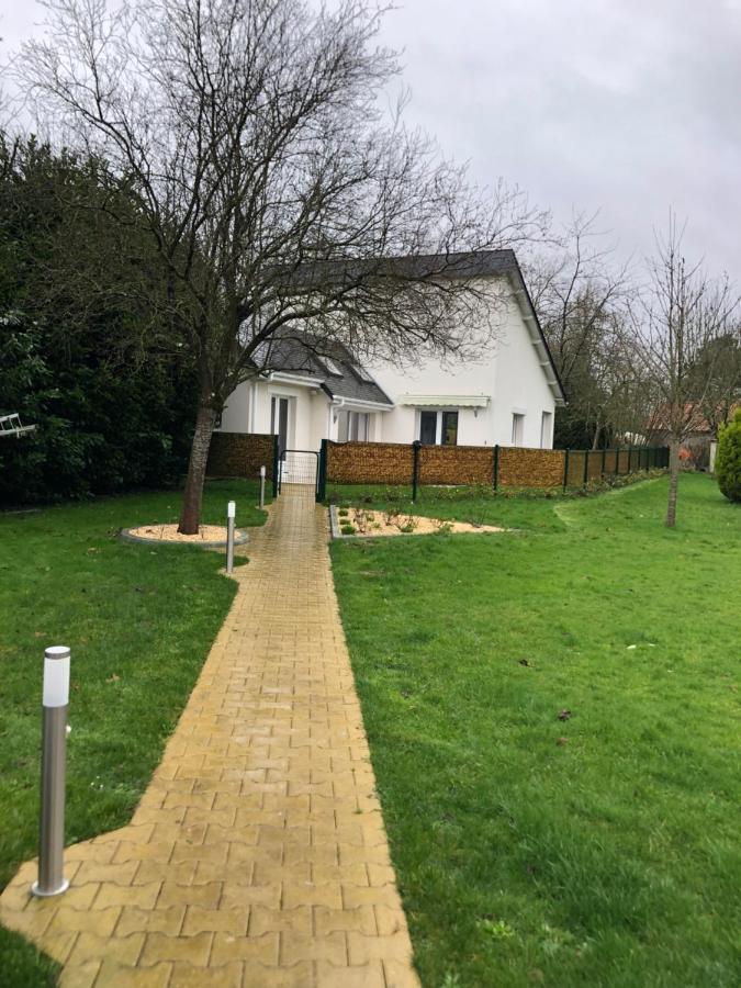 Gite Vickie Livry  Exterior foto